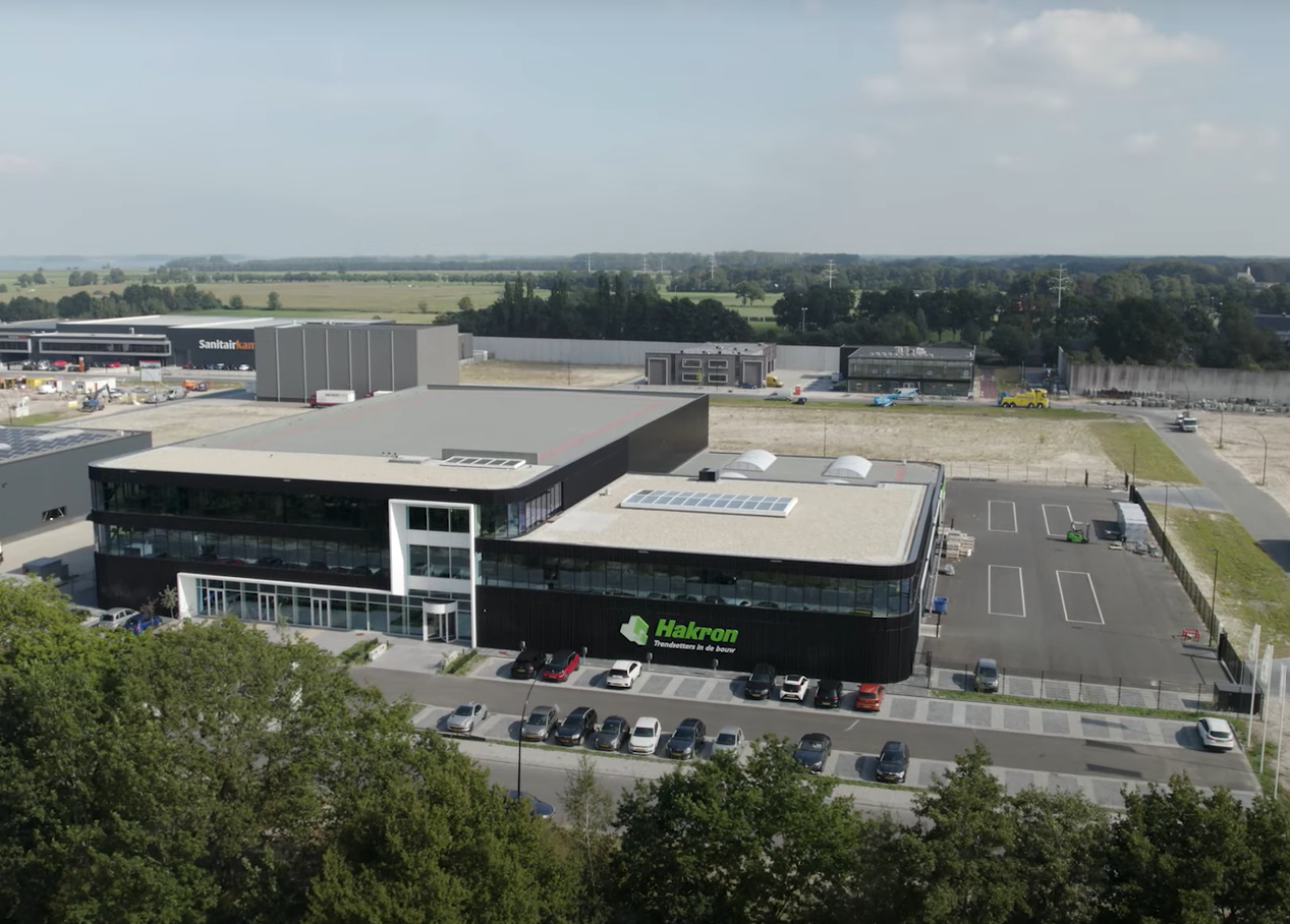 Scheer & Foppen Installatietechniek voorziet alle technische installaties bij nieuwbouwpand Hakron